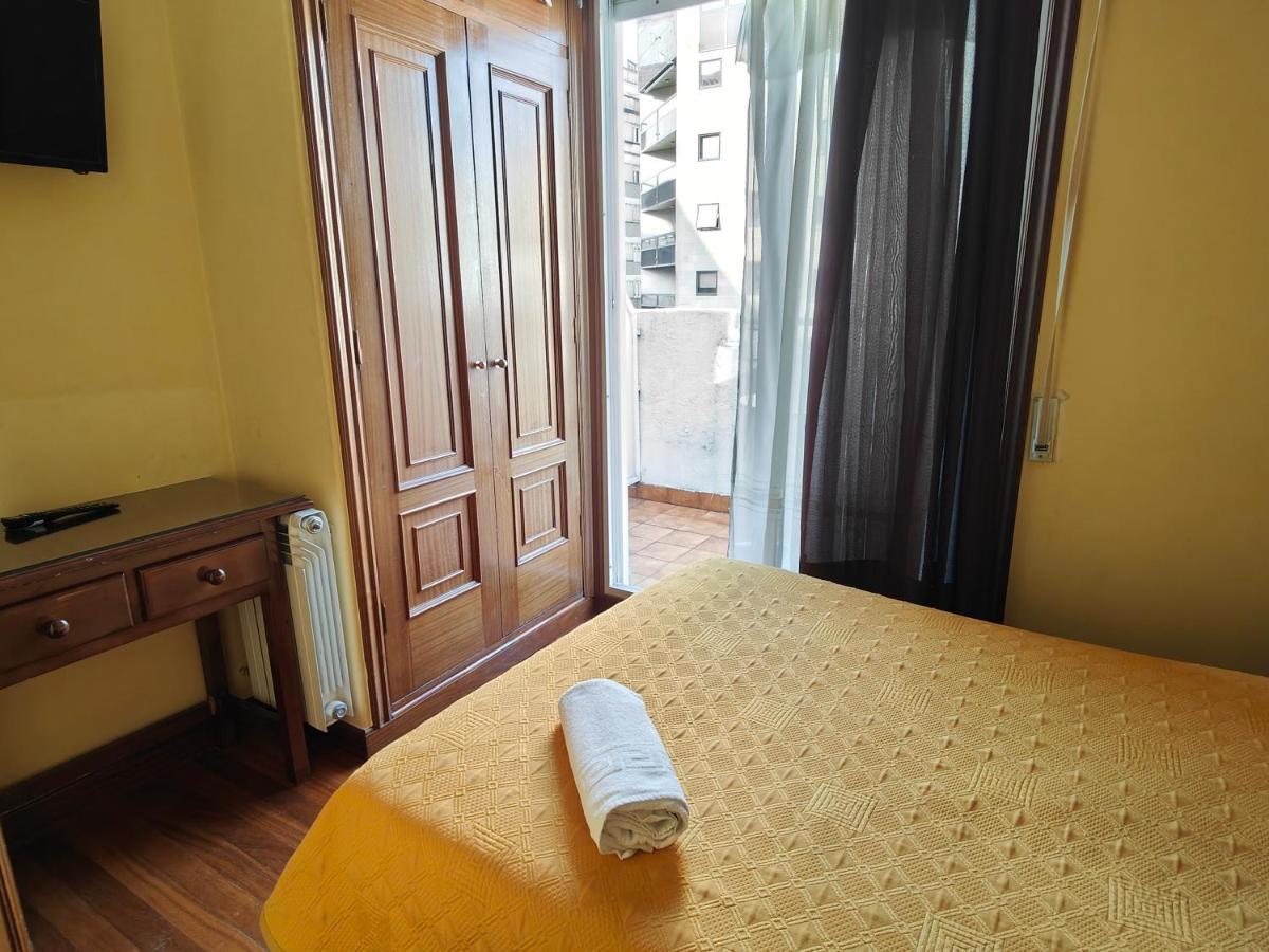 Single Room Balcony